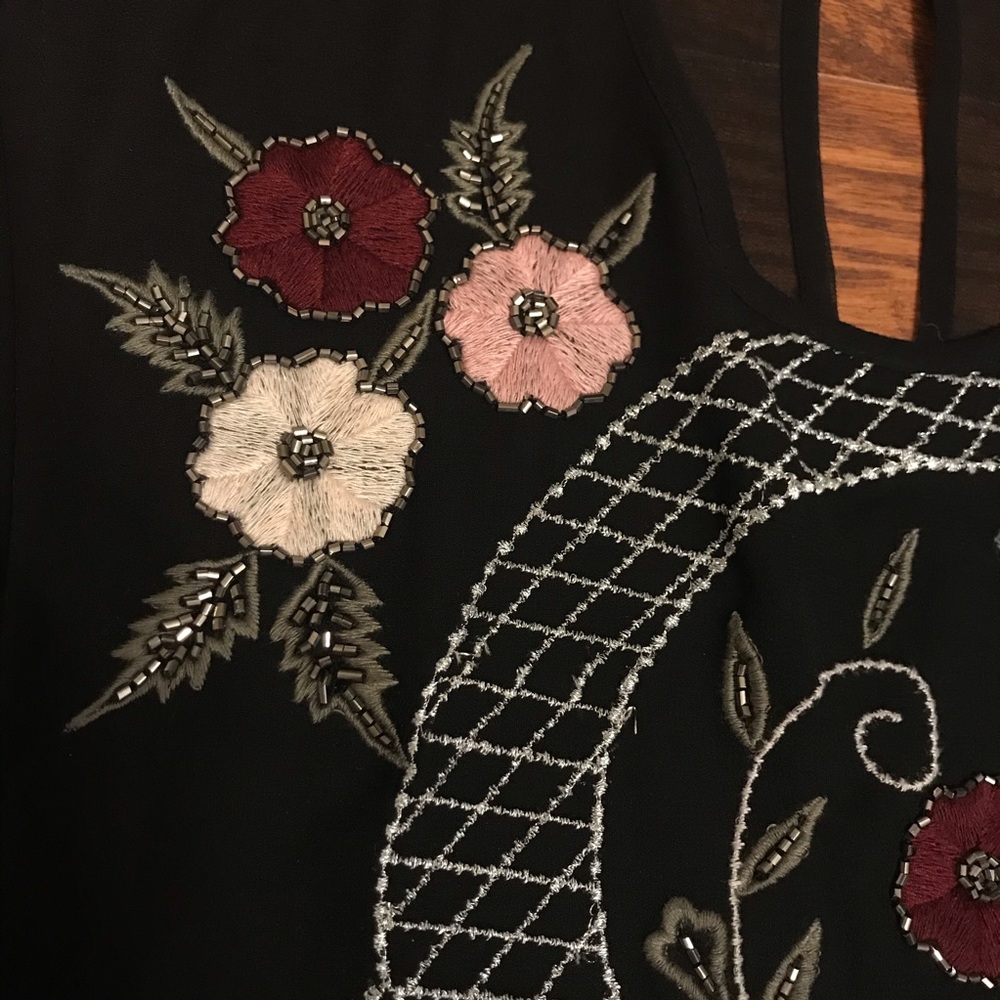GUESS Flower Embellished Top in Sheer Black - Picture 4 of 8